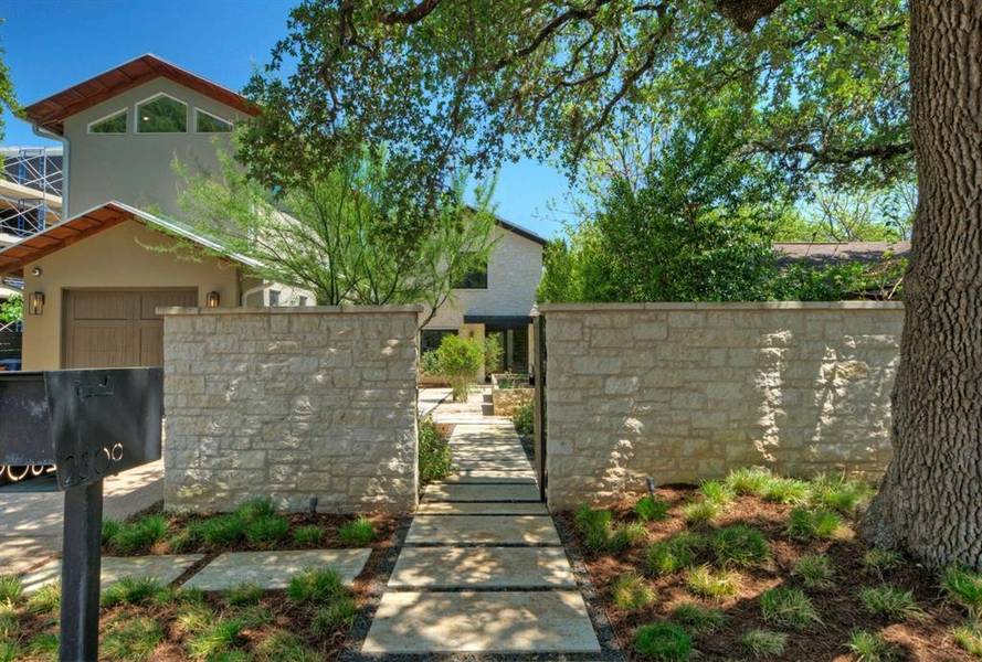 2309 S 4th Street, Austin, TX 78704