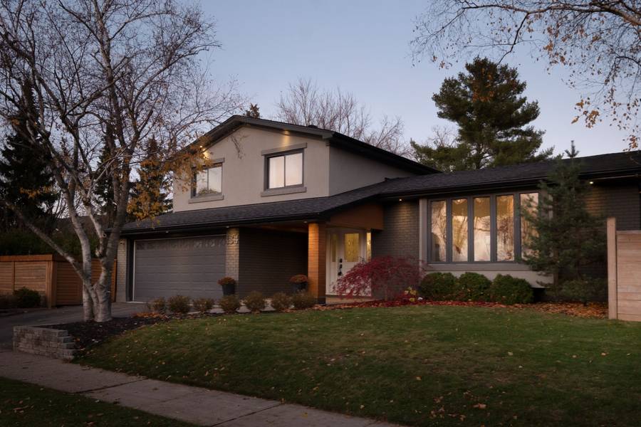 134 Fairwood PL W, Burlington, ON L7T 4B6