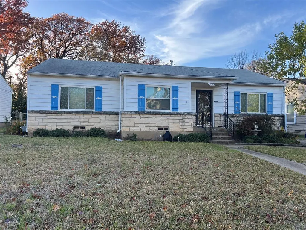 909 Rindie Street, Irving, TX 75060
