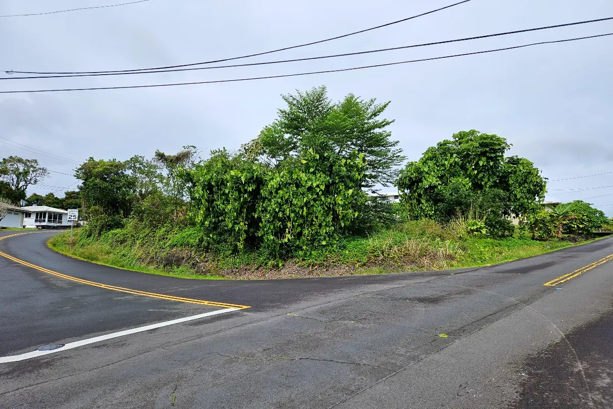 6 WAWAI LOOP, Hilo, HI 96720