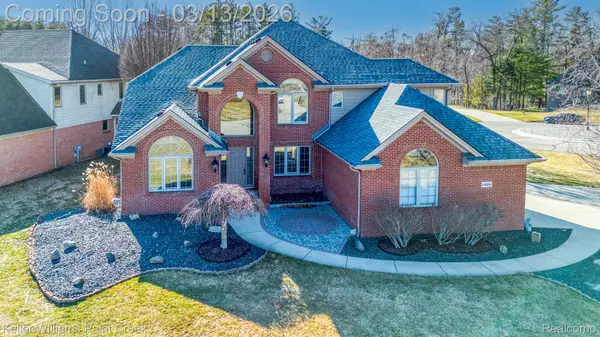 1628 Royal Birkdale DR W, Oxford Charter Township, MI 48371