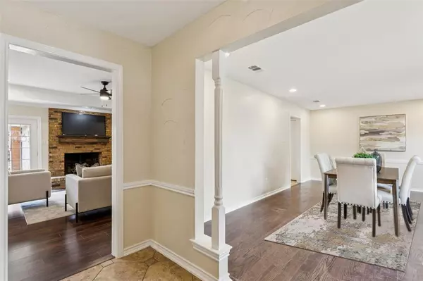 133 N Crestwood Boulevard, Desoto, TX 75115