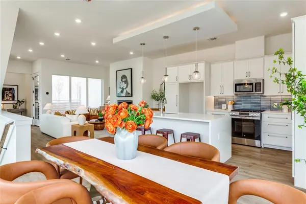 337 College Avenue, Fort Worth, TX 76104