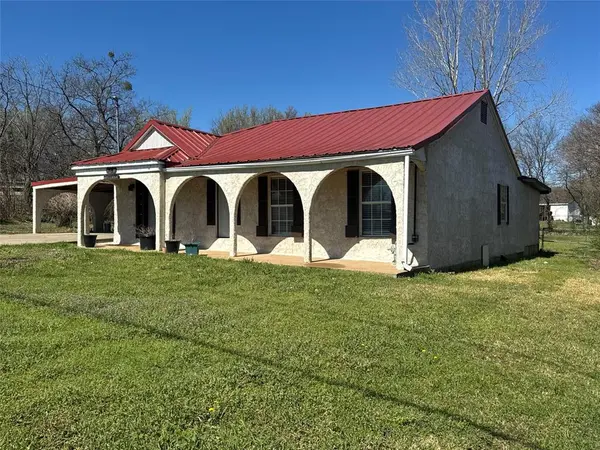 429 E Hanna Street, Denison, TX 75021