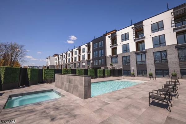 516 North Ave #205, Westfield Town, NJ 07090