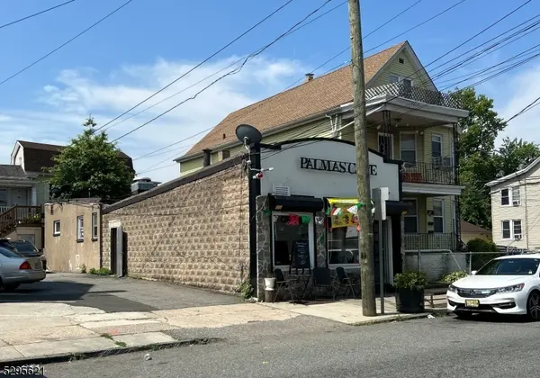 100-104 3Rd Ave, Paterson City, NJ 07514