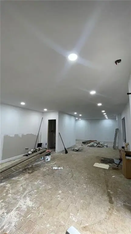 128 Kings HWY, Brooklyn, NY 11223