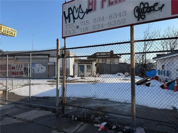 128 Kings HWY, Brooklyn, NY 11223