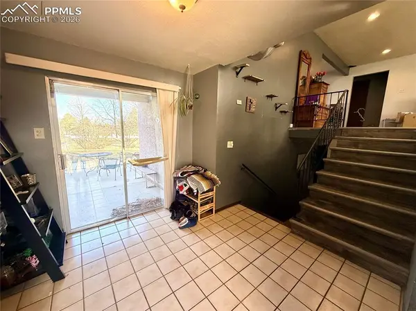 110 Encino DR, Pueblo, CO 81005