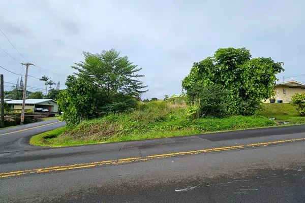 6 WAWAI LOOP, Hilo, HI 96720