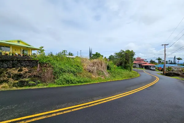 6 WAWAI LOOP, Hilo, HI 96720