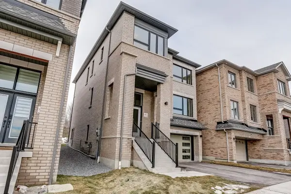 1218 Talisman MNR, Pickering, ON L1X 0R9