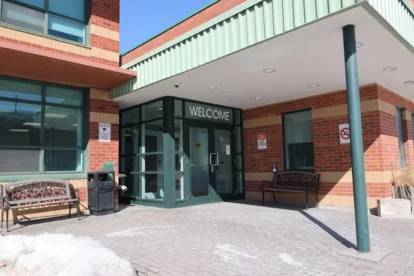 843 Kennedy RD, Toronto E04, ON M1K 2E3