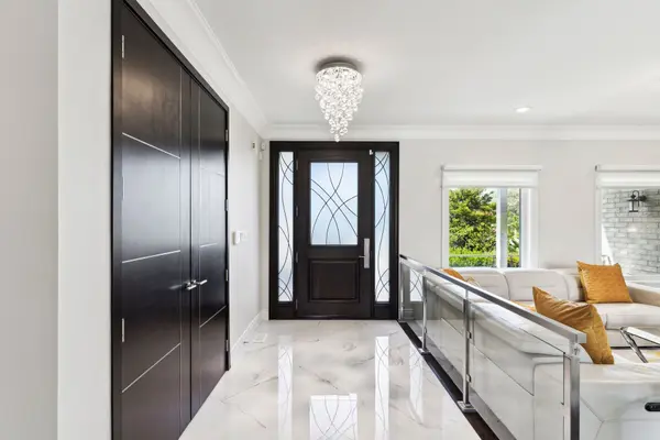 23 Steepleview CT, Oshawa, ON L1H 0S6