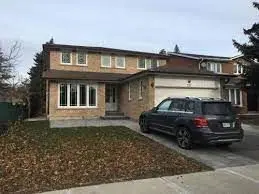 212 risebrough Circuit, Markham, ON L3R 3H9