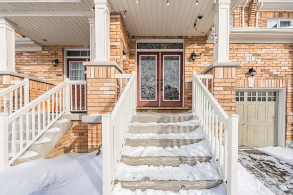 11 Homer CRES, Aurora, ON L4G 1B7