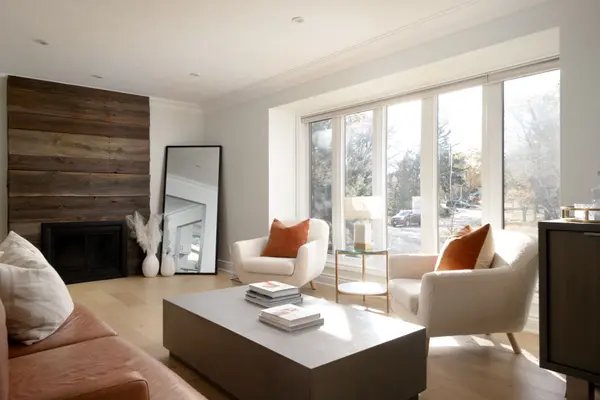 134 Fairwood PL W, Burlington, ON L7T 4B6