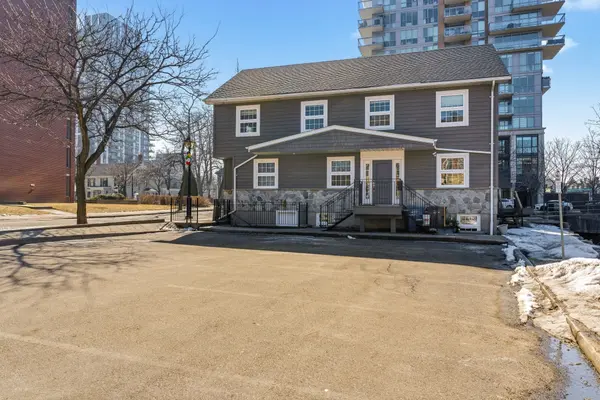 497 Elizabeth ST, Burlington, ON L7R 2M4