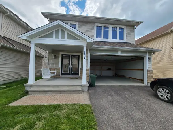 138 Hillman Marsh WAY, Blossom Park - Airport And Area, ON K1T 0A8