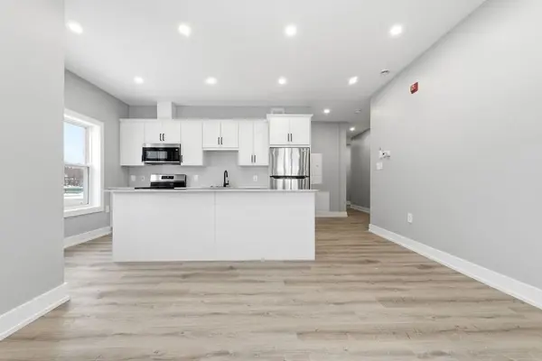 78B Queen ST #201, Bonnechere Valley, ON K0J 1T0