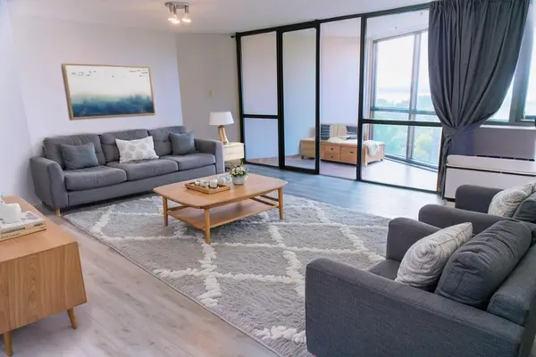 2871 Richmond RD #1516, Britannia Heights - Queensway Terrace N And Area, ON K2B 8M5