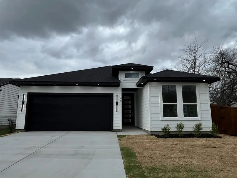 2511 Lea Crest Drive, Dallas, TX 75216