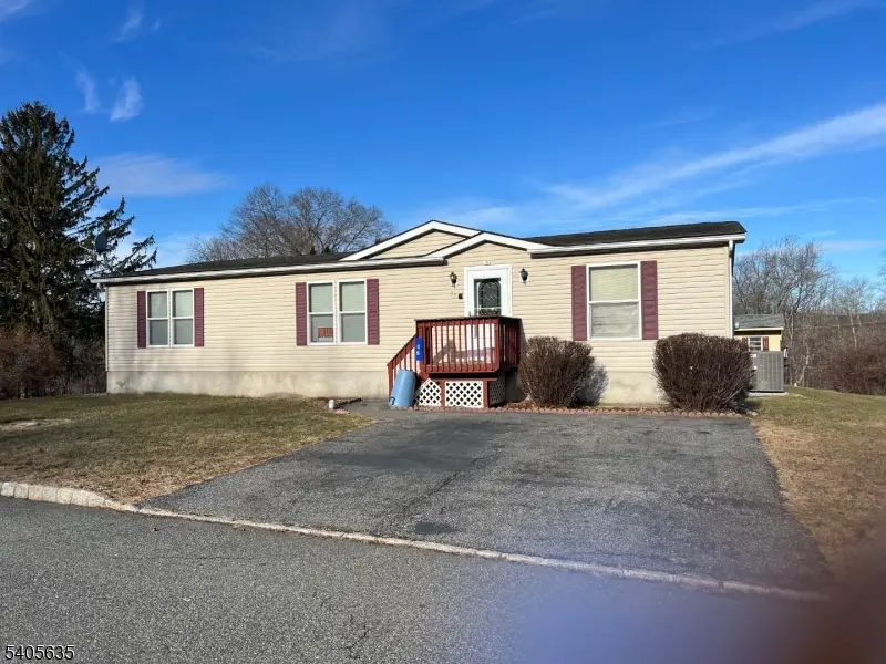 92 NEW STREET, Oxford Twp., NJ 07863