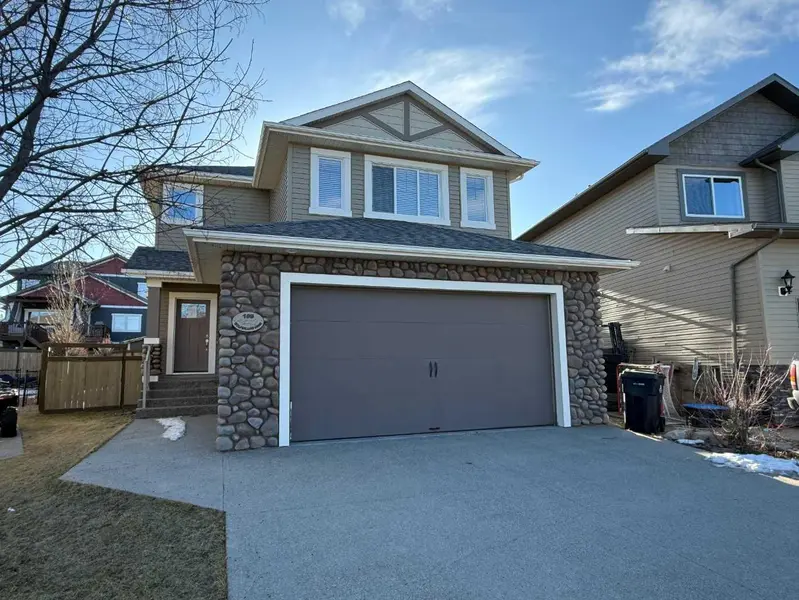 105 Wolf Willow CV, Hinton, AB T7V0B2
