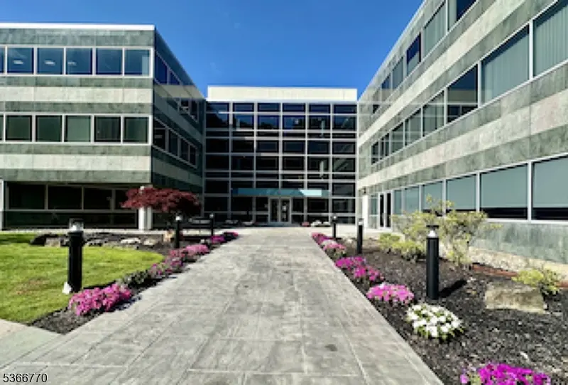 2740 State Route 10, Parsippany-troy Hills Twp., NJ 07950