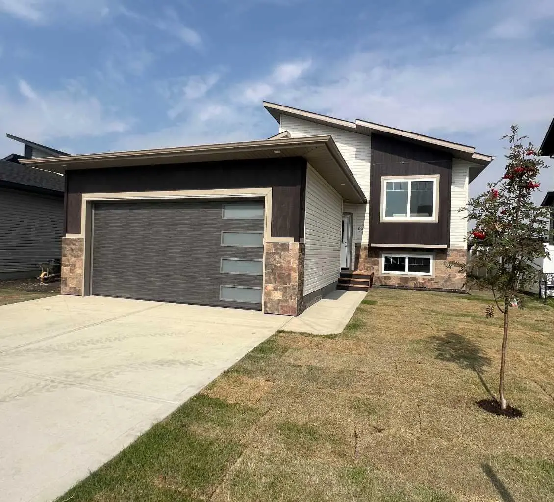 62 Metcalf WAY, Lacombe, AB T4L 0J9
