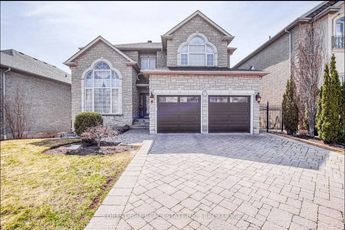 7 Wainwright AVE, Richmond Hill, ON L4C 5R4