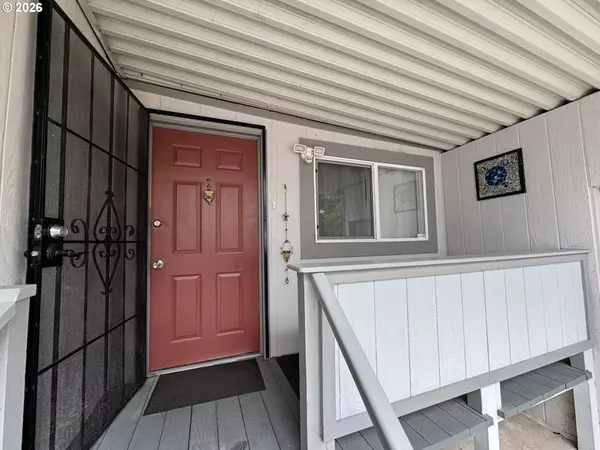 Florence, OR 97439,1600 RHODODENDRON DR #218