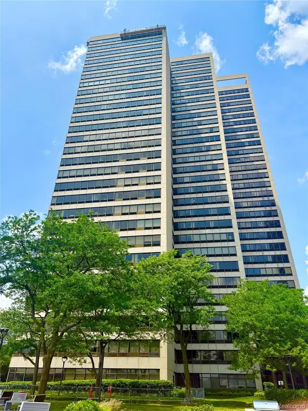 1001 W Jefferson AVE #8G, Detroit, MI 48226