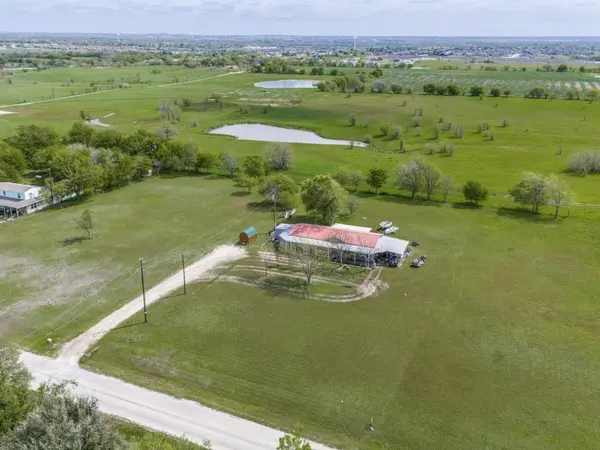 17553 Mary Polk Road,  Justin,  TX 76247