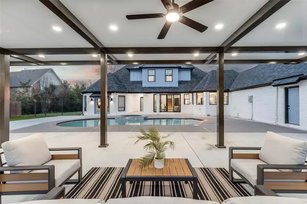 Southlake, TX 76092,417 Ravenaux Drive