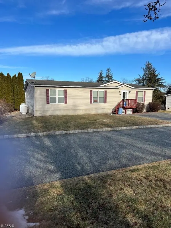 92 NEW STREET, Oxford Twp., NJ 07863