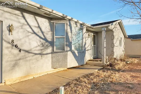 864 S Kline DR, Pueblo West, CO 81007