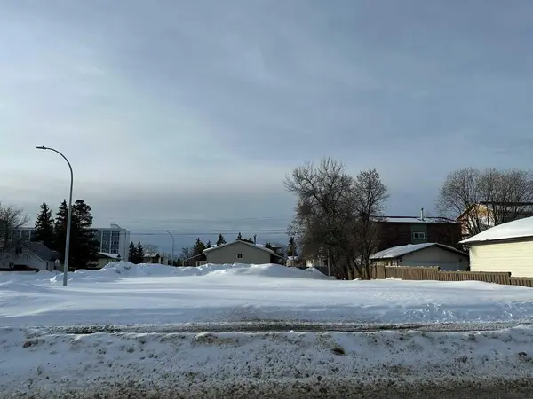 10301 108 AVE, Grande Prairie, AB T8V 1P6