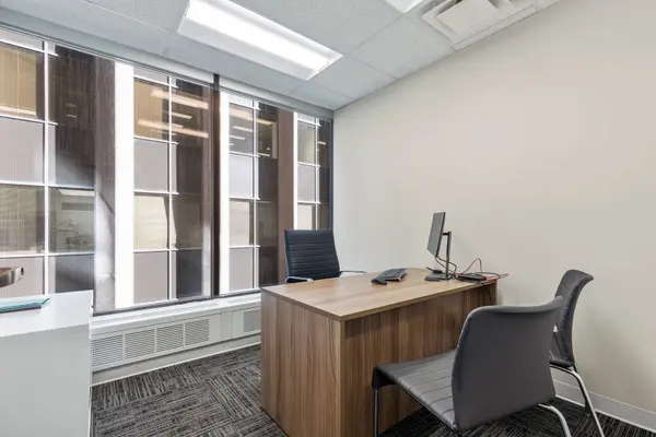 10 King ST E #709, Toronto C08, ON M5C 1C3