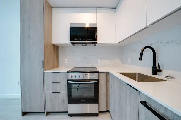 1635 MILITARY TRL #401, Toronto E10, ON M1C 1B2