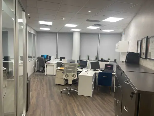 505 Highway 7 N/A E #304, Markham, ON L3T 7T1