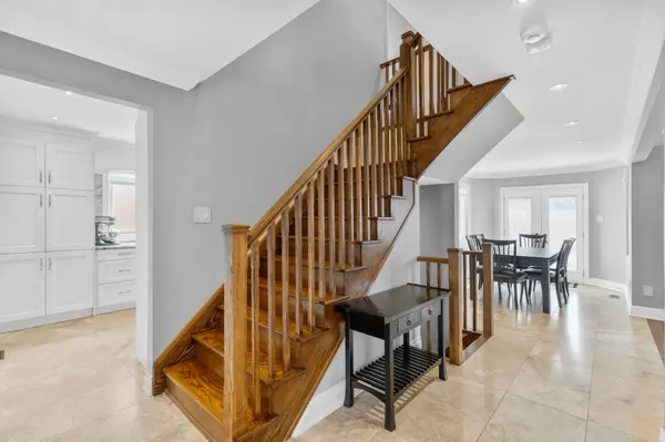 11 Fountainbridge DR, Caledon, ON L7E 1P6