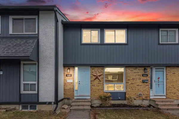 16B Spring Grove LN, Barrhaven, ON K2J 2C6