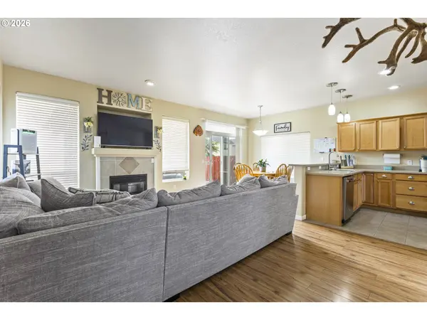 891 Kentucky AVE, Coos Bay, OR 97420