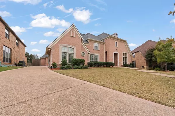 1216 Morgan Lefay Lane, Lewisville, TX 75056
