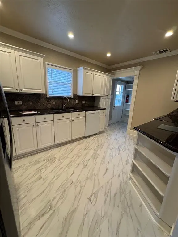 4558 Roland Avenue #B, Highland Park, TX 75219