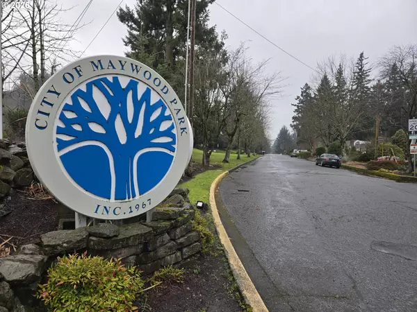 Portland, OR 97220,9436 NE PRESCOTT ST