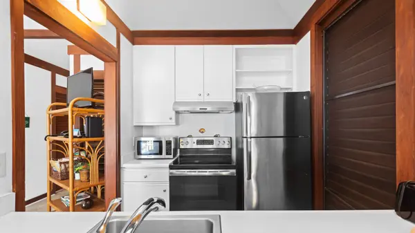 2253 POIPU RD #170, Koloa, HI 96756