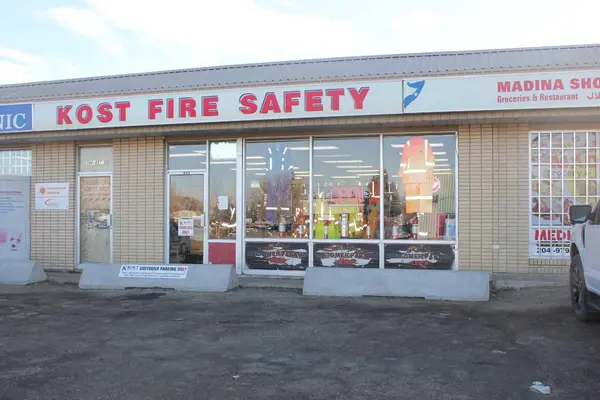 344 8 ST E, Brooks, AB T1R 0R6