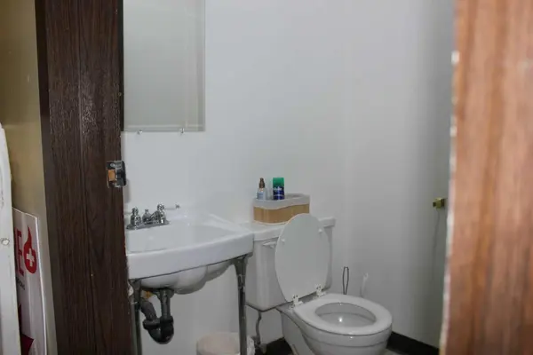 344 8 ST E, Brooks, AB T1R 0R6